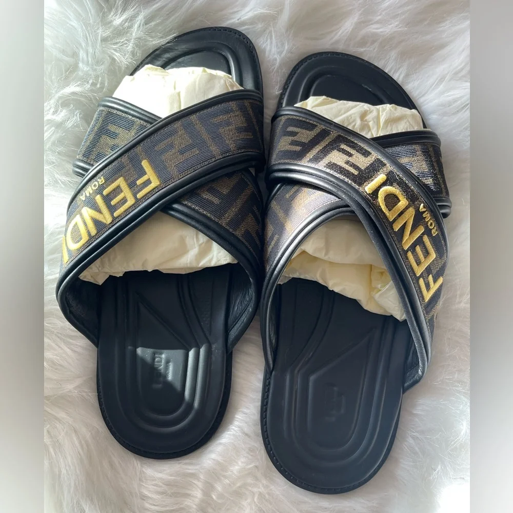 Authentic Fendi Cross-Strap FF Logo Sandals Mens - Picture 3 of 7